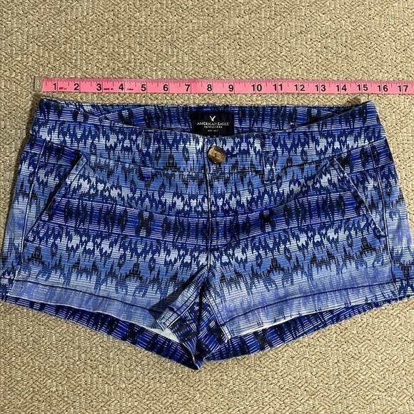 American Eagle Shortie Stretch Shorts - Picture 3 of 7